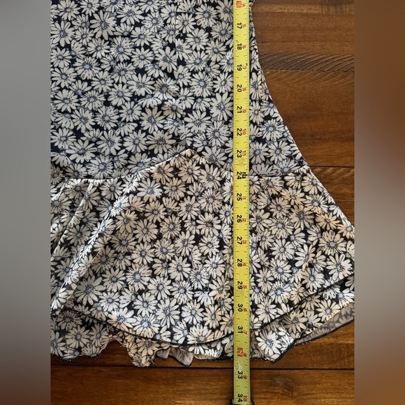 New Look Black Daisy Print Mesh Ruffle Mini Dress Sz 12 NWT - Picture 11 of 12